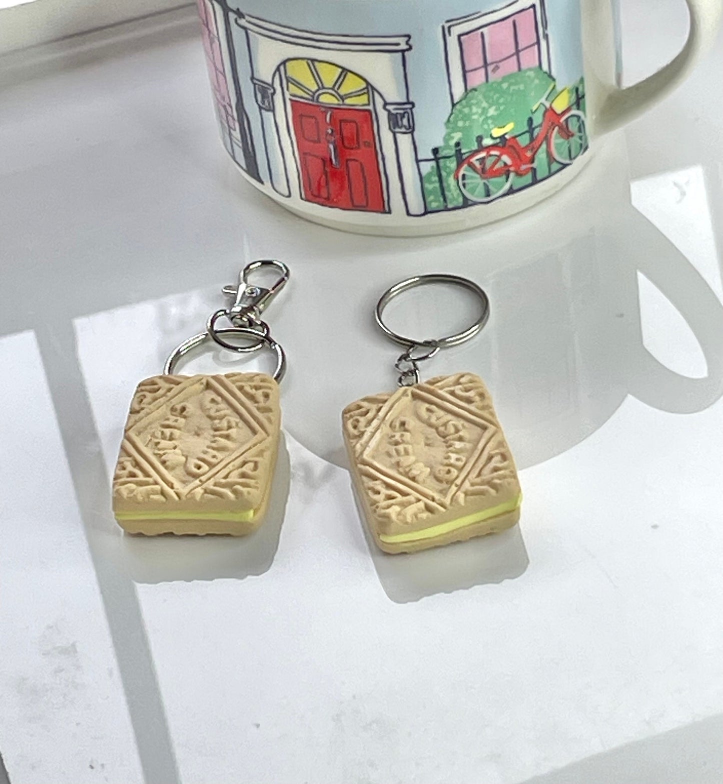 Handmade Custard Cream Biscuit Keyring