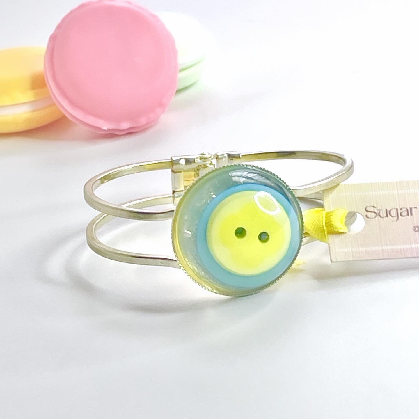 Handmade Button Boho Chic Resin Bangle
