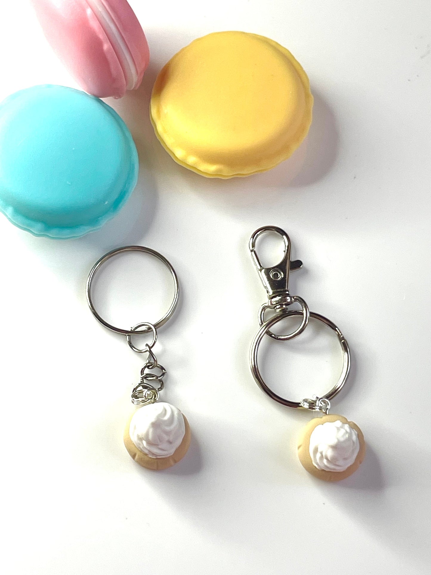 White Iced Gem Sweet Biscuit Keyring