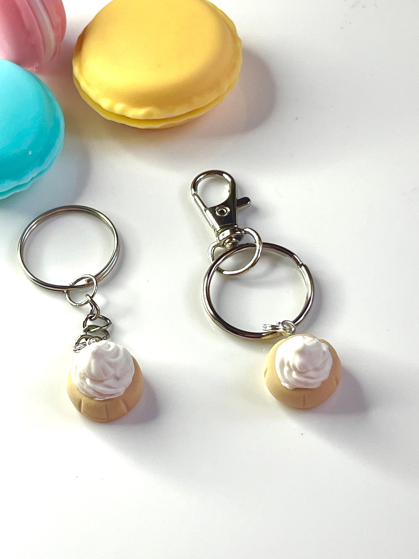 White Iced Gem Sweet Biscuit Keyring