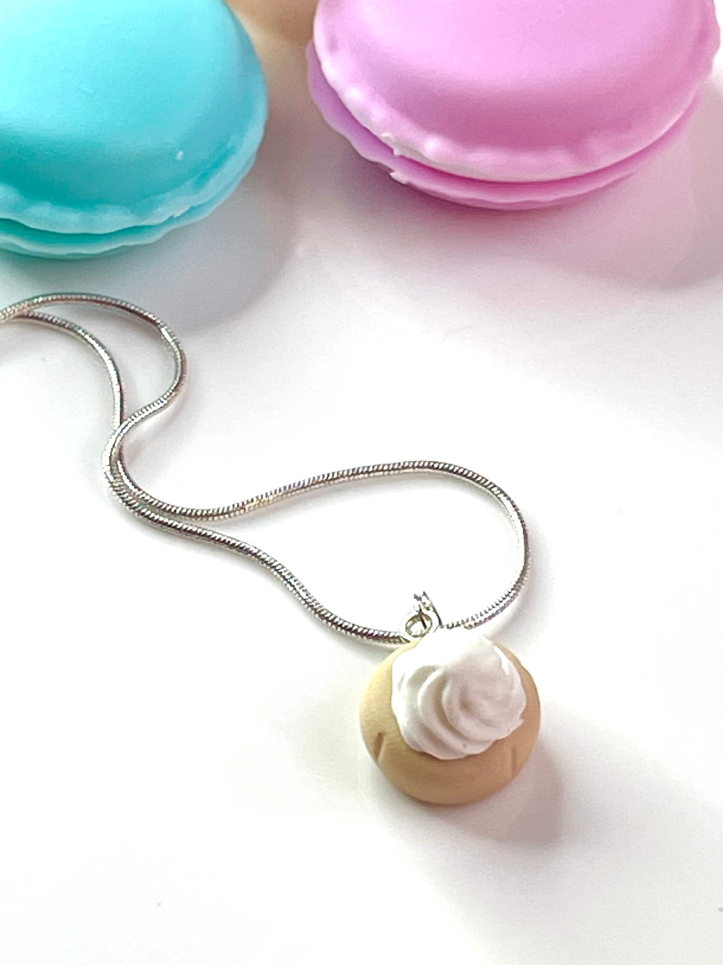 Handmade Iced Gem White Biscuit Necklace