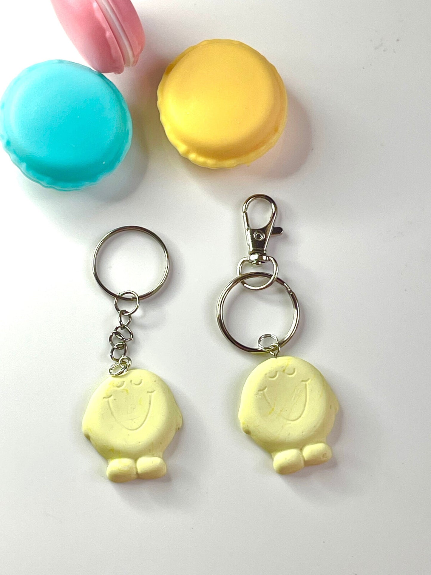 Mr Happy Pastel Keyring