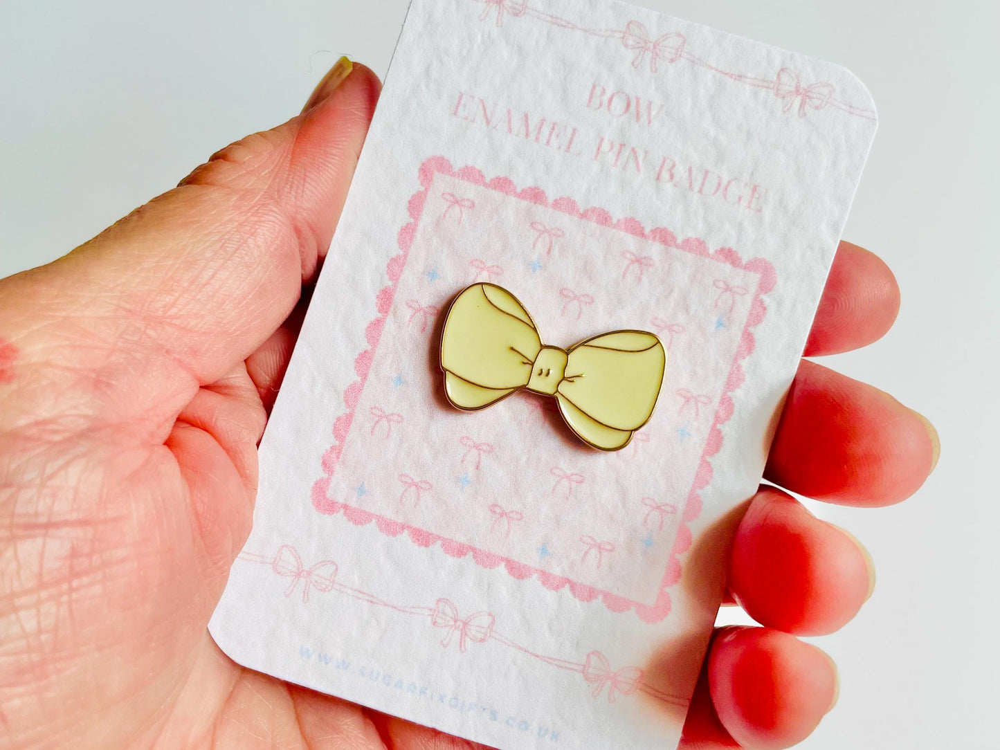 Cream Bow Enamel Pin Brooch