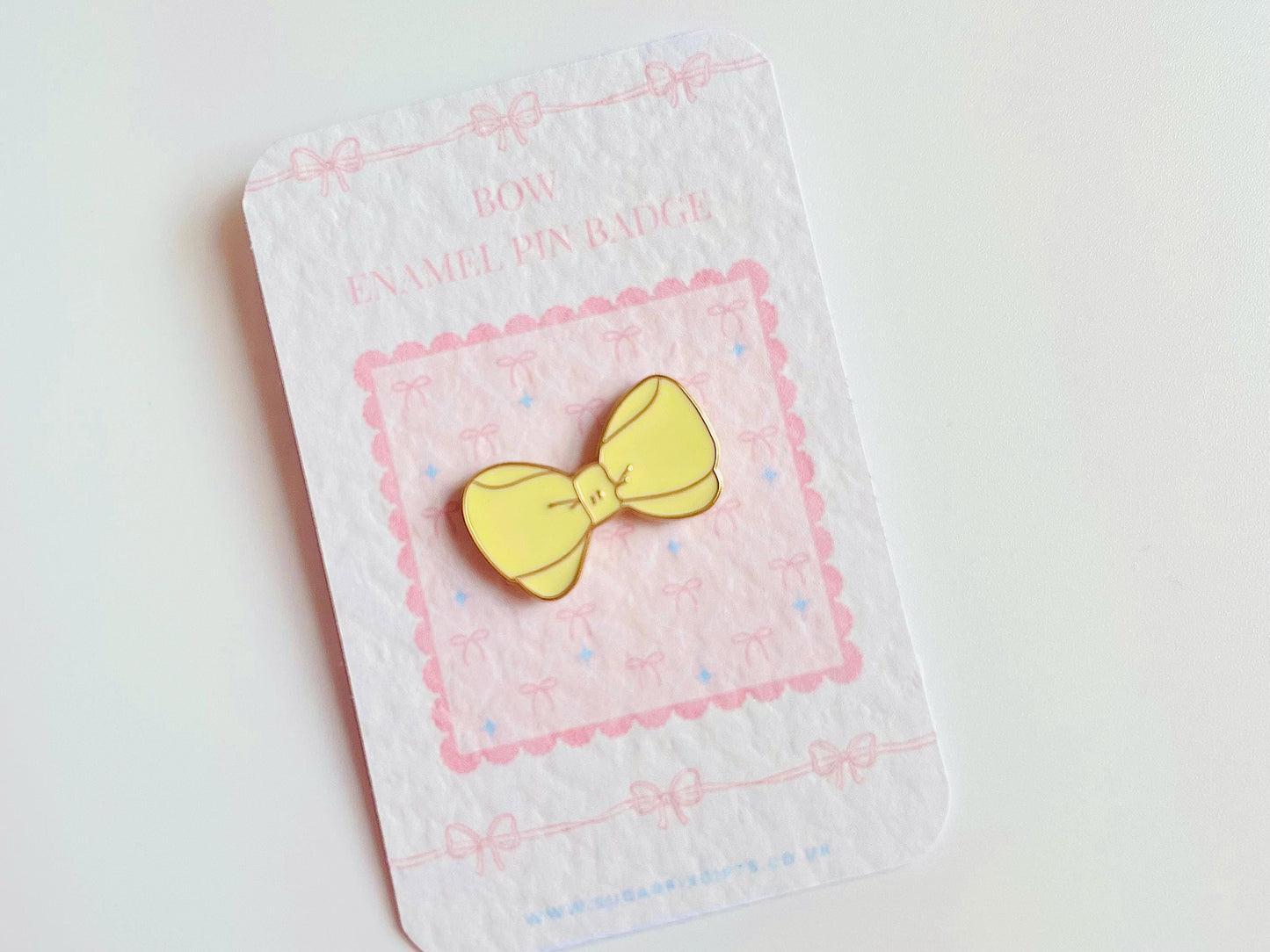 Cream Bow Enamel Pin Brooch